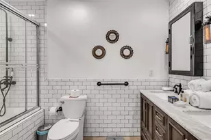 821 Harrison St, Hollywood, FL 33019 - Photo 17