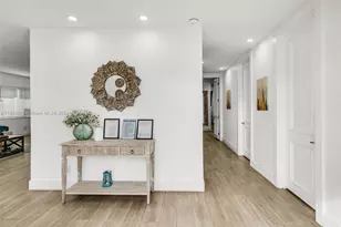 821 Harrison St, Hollywood, FL 33019 - Photo 5