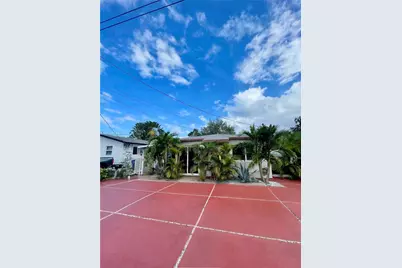 623 SW 6th Ter #1-2, Hallandale Beach, FL 33009 - Photo 1