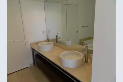 16275 Collins Ave #803, Sunny Isles Beach, FL 33160 - Photo 5