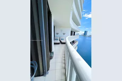 3000 Island Blvd #1201, Aventura, FL 33160 - Photo 23