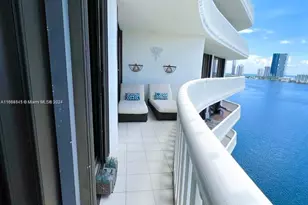 3000 Island Blvd, Aventura, FL 33160 - Photo 23