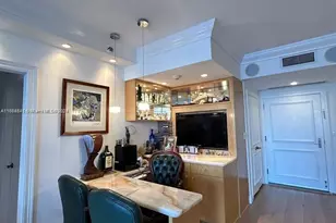 3000 Island Blvd, Aventura, FL 33160 - Photo 7