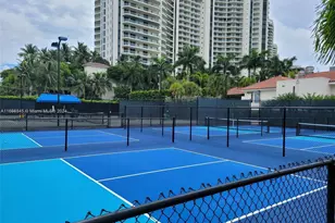 3000 Island Blvd, Aventura, FL 33160 - Photo 49