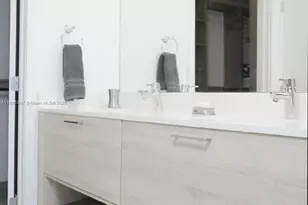 16385 Biscayne Blvd, North Miami Beach, FL 33160 - Photo 21