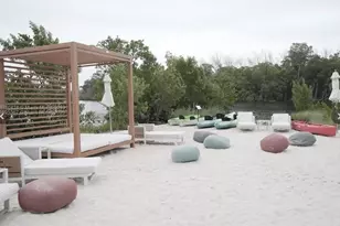 16385 Biscayne Blvd, North Miami Beach, FL 33160 - Photo 49