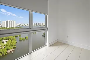 16385 Biscayne Blvd, North Miami Beach, FL 33160 - Photo 49