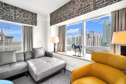 1435 Brickell Ave #3012, Miami, FL 33131 - Photo 11