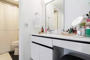 6767 Collins Ave, Miami Beach, FL 33141 - Photo 15