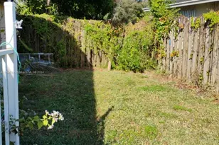 226 Las Palmas St, Royal Palm Beach, FL 33411 - Photo 17