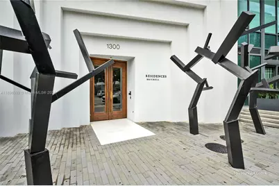 1300 S Miami Ave #3704, Miami, FL 33130 - Photo 3