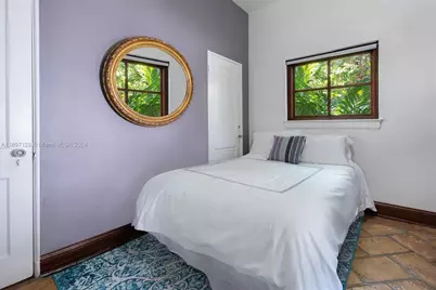 4745 Pine Tree Dr, Miami Beach, FL 33140 - Photo 25