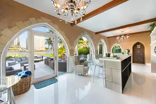 4745 Pine Tree Dr, Miami Beach, FL 33140 - Photo 5