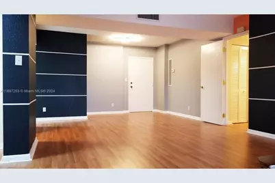 1900 Diana Dr #3E, Hallandale Beach, FL 33009 - Photo 3