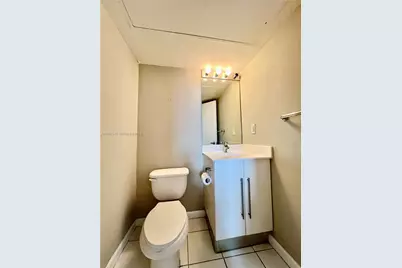 3000 S Ocean Dr #1012, Hollywood, FL 33019 - Photo 13