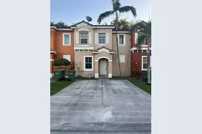 760 SE 2nd St, Homestead, FL 33030 - Photo 1