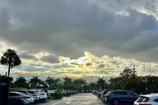 4400 Hillcrest Dr, Hollywood, FL 33021 - Photo 17