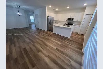 256 SW 159th Ter #256, Pembroke Pines, FL 33027 - Photo 11