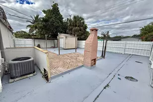 1859 NE 173rd St, North Miami Beach, FL 33162 - Photo 21