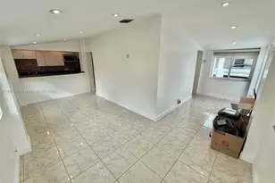 1859 NE 173rd St, North Miami Beach, FL 33162 - Photo 11
