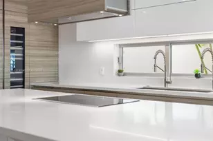 323 Atlantic Ave, Sunny Isles Beach, FL 33160 - Photo 41