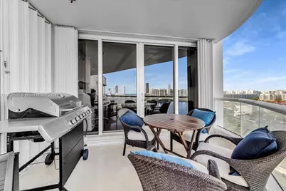 7000 Island Blvd #1207, Aventura, FL 33160 - Photo 11