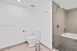 6620 Indian Creek Dr, Miami Beach, FL 33141 - Photo 17