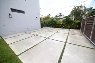 1345 Hollywood Blvd, Hollywood, FL 33019 - Photo 33