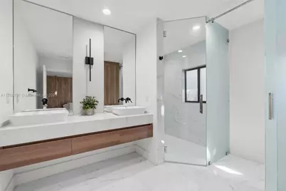 116 W 1st Ct, Miami Beach, FL 33139 - Photo 43