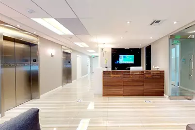 150 SE 2nd Ave #332, Miami, FL 33131 - Photo 3