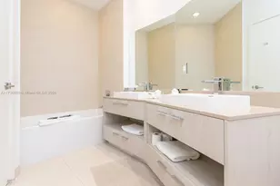 4111 S Ocean Dr, Hollywood, FL 33019 - Photo 21