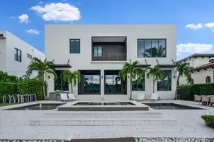 2040 NE 121st Rd, North Miami, FL 33181 - Photo 23