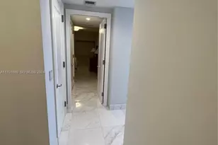 1435 Brickell Ave, Miami, FL 33131 - Photo 25