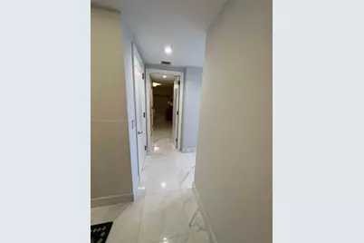 1435 Brickell Ave #3307, Miami, FL 33131 - Photo 25