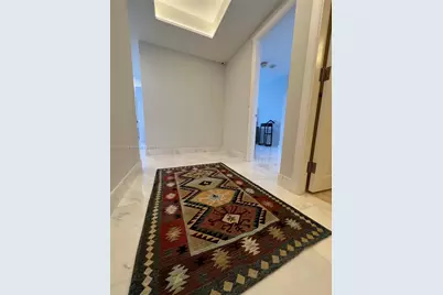 1435 Brickell Ave #3307, Miami, FL 33131 - Photo 7