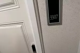 1435 Brickell Ave, Miami, FL 33131 - Photo 5