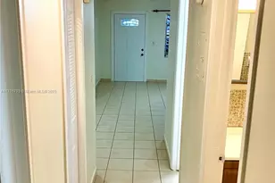 20275 NE 2nd Ave, Miami, FL 33179 - Photo 11