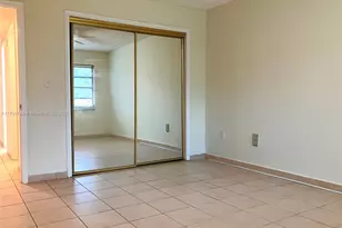 20275 NE 2nd Ave, Miami, FL 33179 - Photo 25