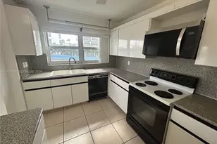 1825 S Ocean Dr, Hallandale Beach, FL 33009 - Photo 3