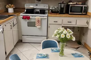 1830 SW 81st Ave, North Lauderdale, FL 33068 - Photo 15