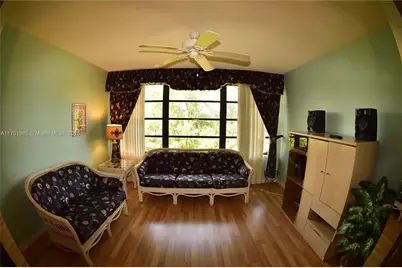 6085 Balboa Cir #402, Boca Raton, FL 33433 - Photo 5