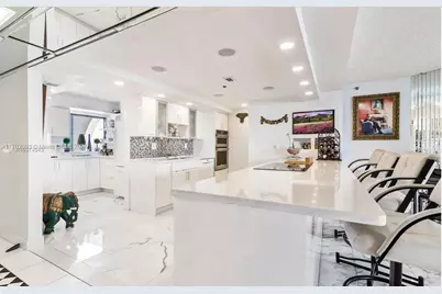 1717 N Bayshore Dr #A-3451, Miami, FL 33132 - Photo 13