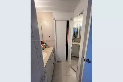 1482 NE 174th St, North Miami Beach, FL 33162 - Photo 5