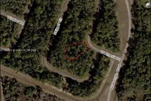 405 Almeria Dr, Labelle, FL 33935 - Photo 1