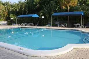 4400 Hillcrest Dr, Hollywood, FL 33021 - Photo 21