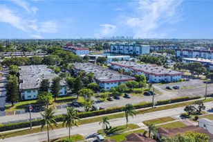 2251 NW 48th Terrace, Lauderhill, FL 33313 - Photo 17