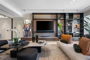 1425 Brickell Ave, Miami, FL 33131 - Photo 15