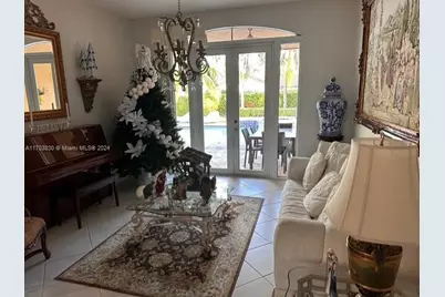 10601 SW 128th St, Miami, FL 33176 - Photo 11