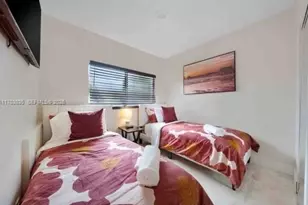 615 NW 10th Terrace, Fort Lauderdale, FL 33311 - Photo 23