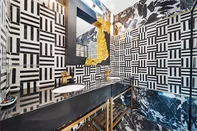 615 NW 10th Ter #1, Fort Lauderdale, FL 33311 - Photo 15